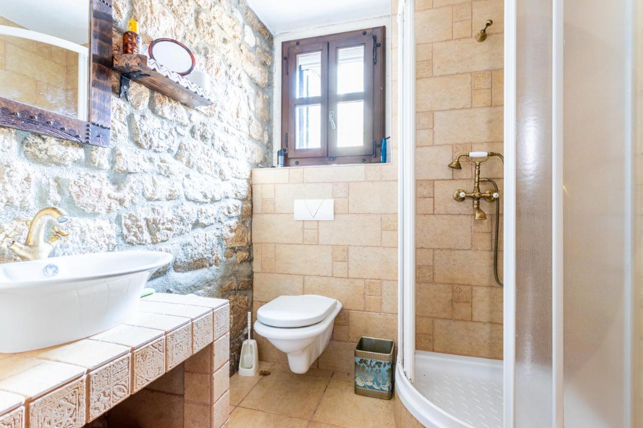 Stone House Srida Apartamento Baška Voda Exterior foto